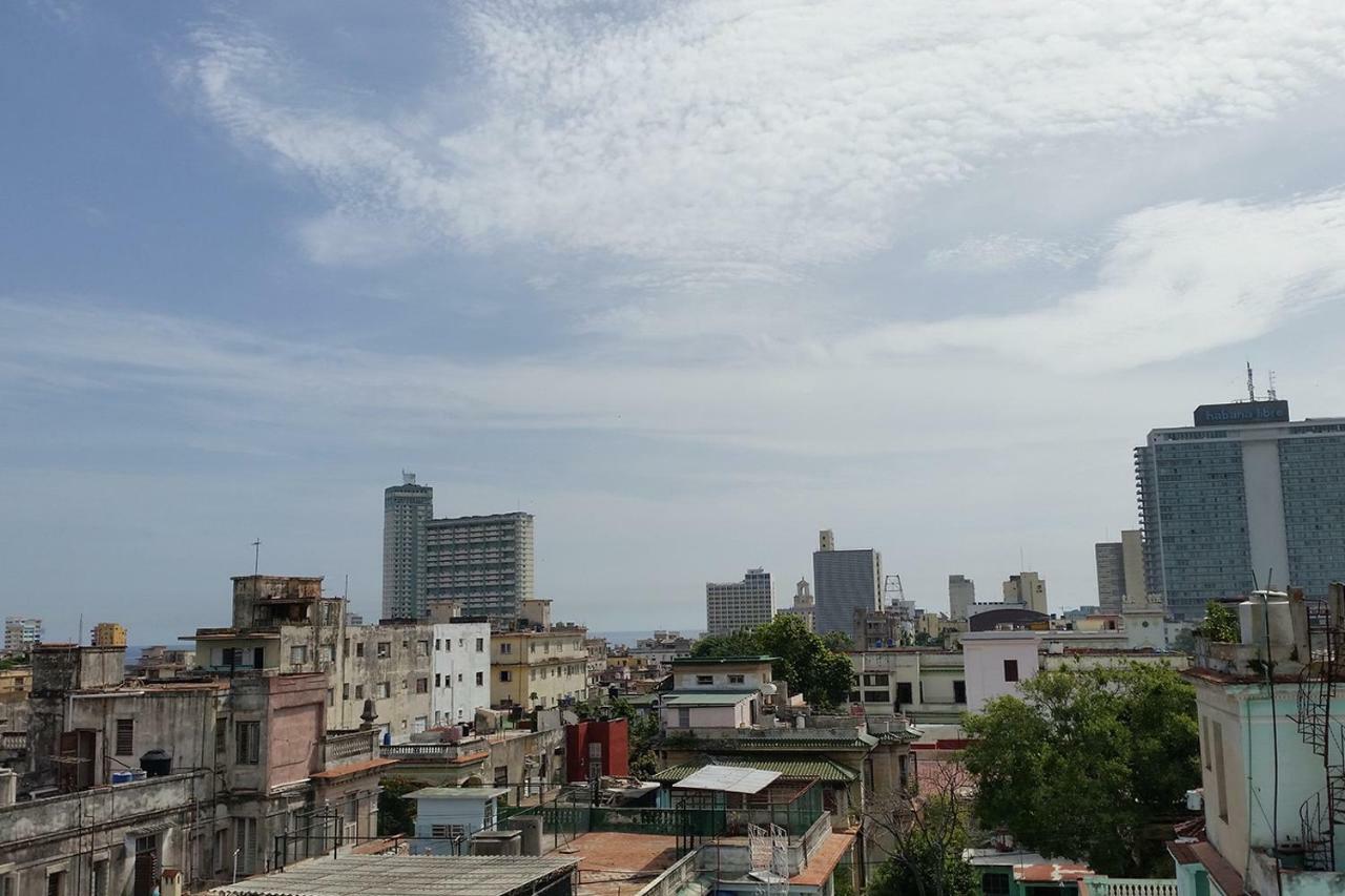 House Center Hotel Havana Exterior photo