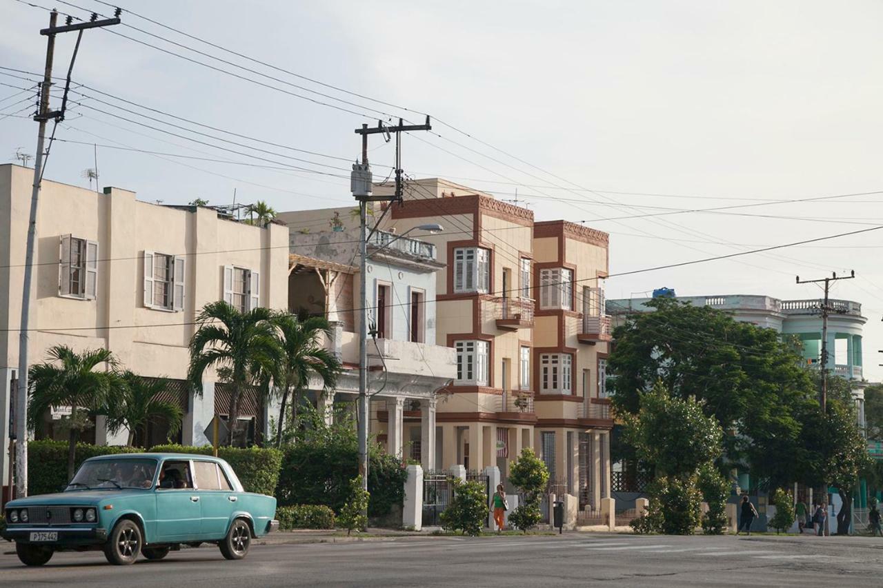 House Center Hotel Havana Exterior photo