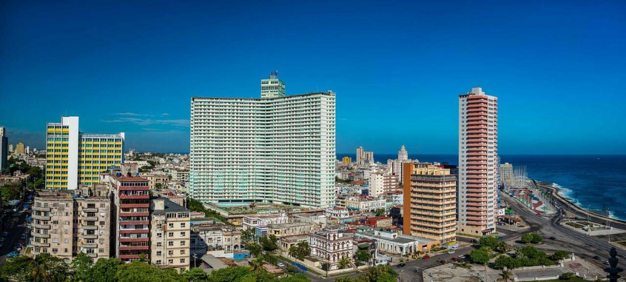 House Center Hotel Havana Exterior photo